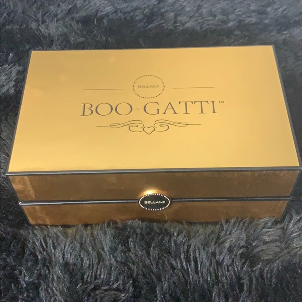 BRAND NEW Bellami 22” Boo- Gatti hair extension